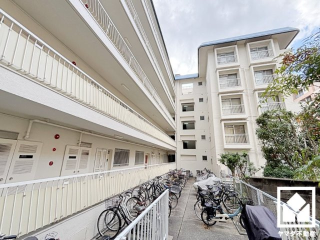 ご成約でヤマダポイントプレゼント中です。お問合せお待ちしております。