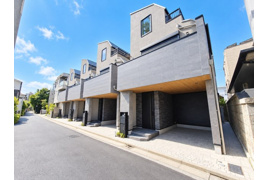  随時ご内覧頂けます 中野区中央4丁目　新築戸建　D号棟 12800万円の外観