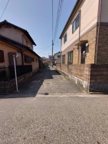 私道（持分1／3）の入口は4ｍ幅です