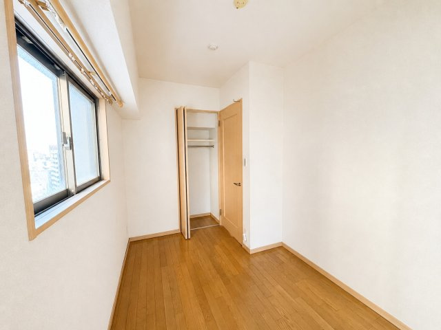 収納スペースをしっかり確保した、すっきり暮らせる住まい