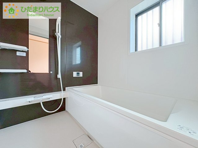 今日も1日お疲れさまでした。広いお風呂で疲れを癒してください、、、?