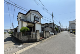 外壁、屋根塗装歴有り 小山市の大切に維持管理された住まい＆駐車2台可の外観