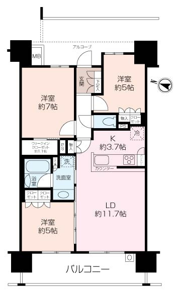 3LDKの間取り。LDK約15帖、リビングと一体の対面式カウンターキッチン。海を眺めながら優雅な一時
