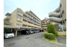 エステート岸谷公園の外観