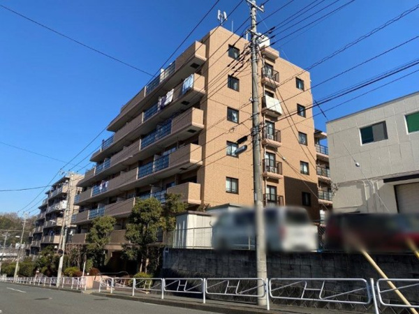 ハイホーム南大沢の外観