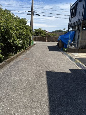 前面道路含む現地写真です☆