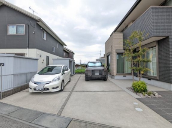 車も停めやすいので、ぜひご体感ください