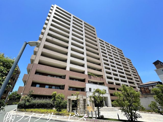 外観：327002167016