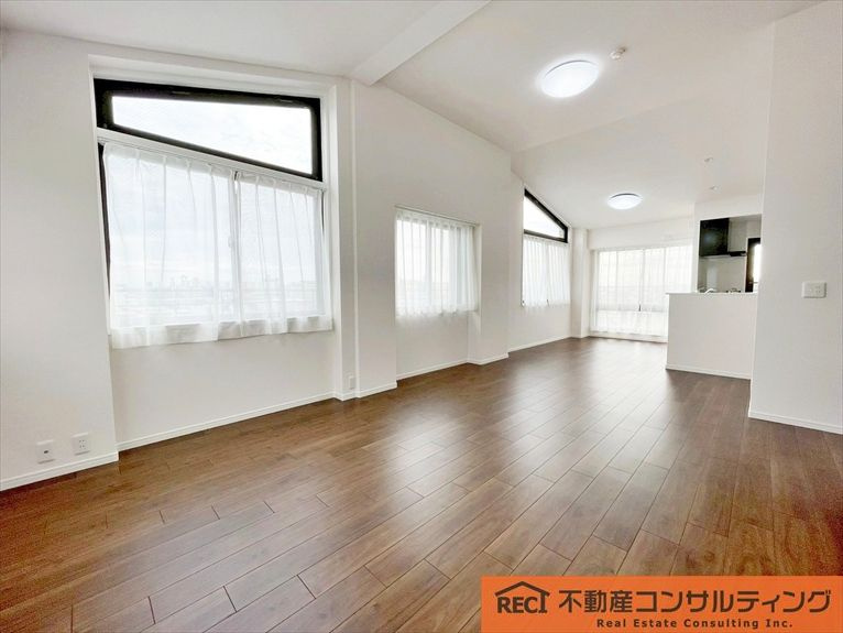調理が快適な広々システムキッチン♪