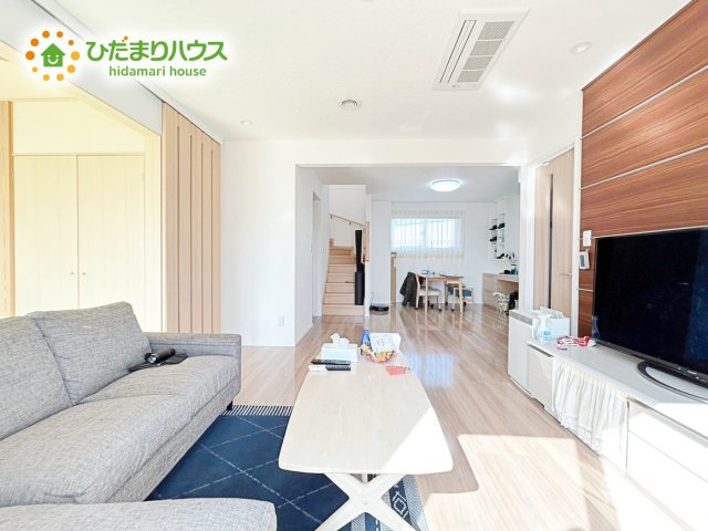 床暖房がついていて一年中暖かいです！