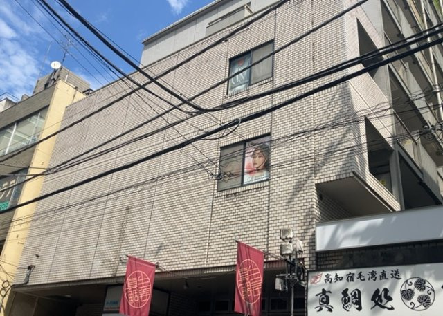 ＳＲＣ造は強度や耐震性の面でもRC造と比べて優れています。そのため、10階建以上の高層または超高層マンションなどの建築にも多く採用されています。柱や梁などのサイズが小さくても高い耐震性を確保できます。