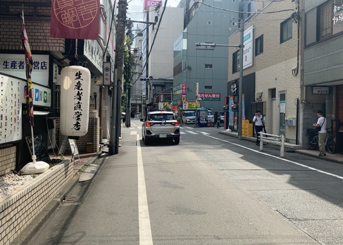 景色重視でお家選ぶをするとスーパーが遠い！学校が遠い！など生活をするうえで利便性で困ることもあります。まず一度現地を見学する際に、周辺の施設などがあるかを確認し、暮らし始めた後のことを想像しましょう。