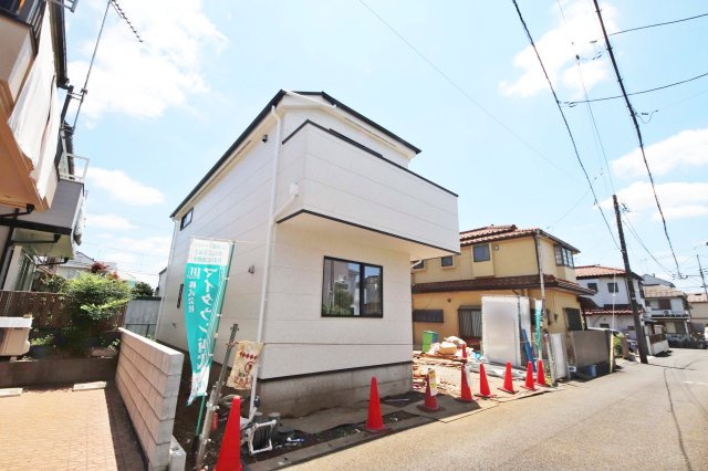 全居室二面採光・食洗機・土間収納・WIC・二面バルコニーなど設備充実