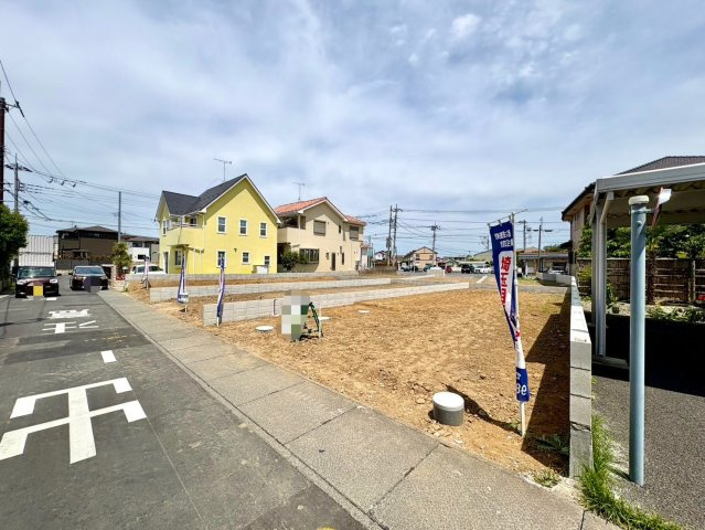 2号地　南西道路に面し陽当り良好！敷地約38坪・自由設計で夢のマイホームはいかがでしょうか！建築条件なし・お好きなハウスメーカーで建築可能です！