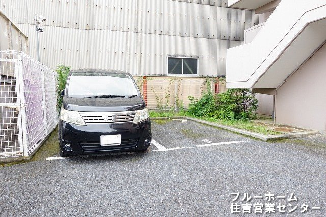 敷地内の為、乗り降りもスムーズ♪　