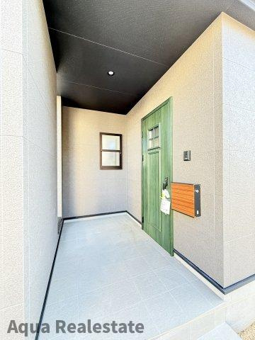 シンプルで使いやすい玄関です