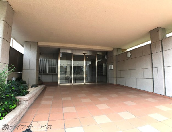 塚本北コーポのエントランス