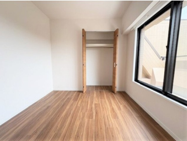 【ライオンズマンション大府第二の洋室】