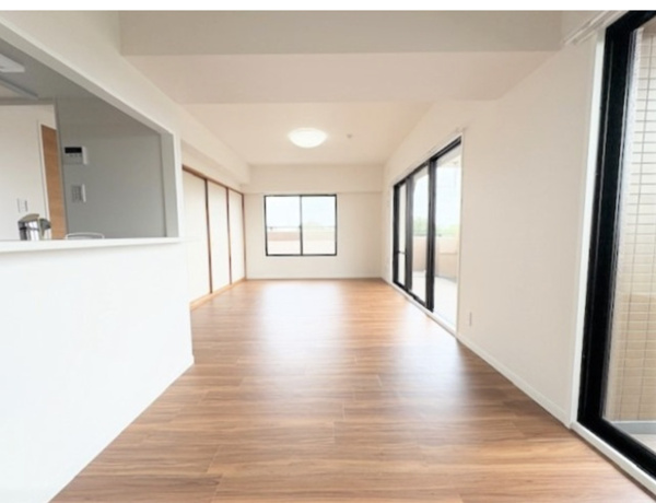 【ライオンズマンション大府第二の居間】