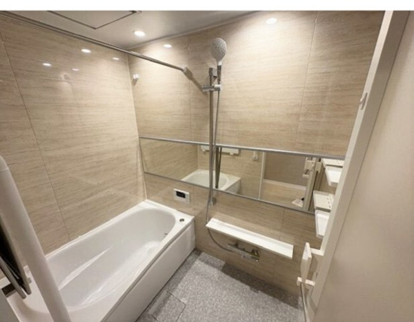 【ライオンズマンション大府第二の浴室】