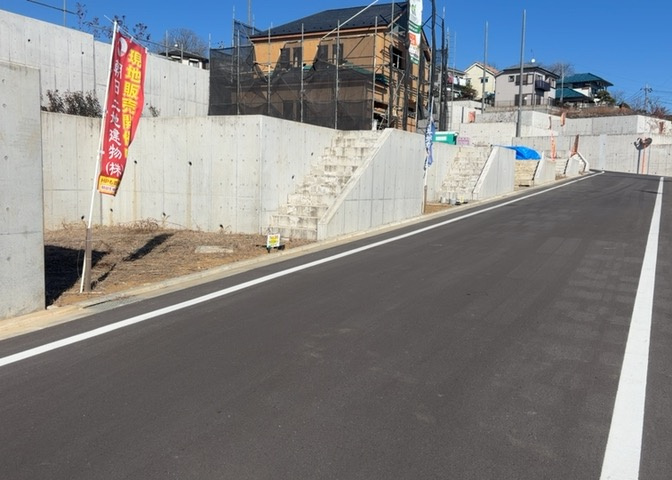 ハザードマップは自然災害による被害を予測し、その被害範囲を地図上で表したものです。近年特に災害が多くなっていますので、事前に調査すると安心できます。ハザードマップは国交省のホームページをご覧ください。