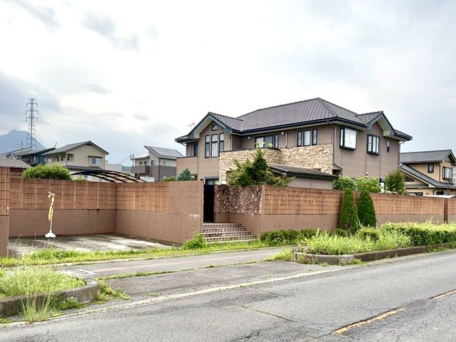 ■外観｜閑静な住宅街で始める新しい暮らし♪開放的な毎日をあなたへ(^^♪