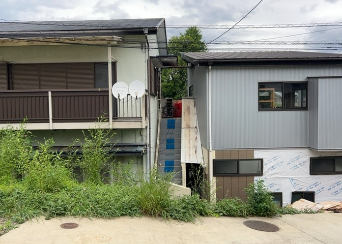 人が暮らすうえで日光は大切な要素となります。日当たりの良さは譲れないポイントですね。併せて近くに大きな建築物の建築予定がないか、あるいはそれが可能な土地が近くにないか事前に確認することもお勧めします。