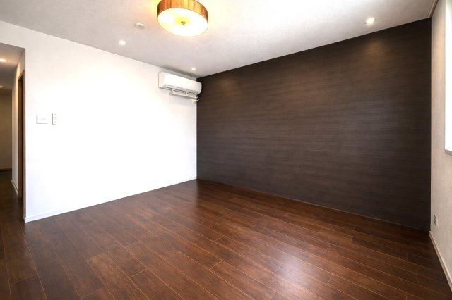 AIにて家具消しをしています。実際の室内状況とは異なる場合がございます。