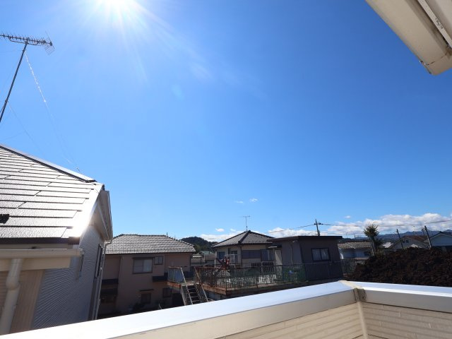 南向きの広い空が見渡せる