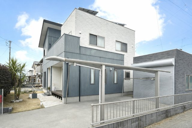 ■外観｜土日のご見学はもちろん、平日・夜間のご案内も大歓迎です♪「今から見たい」や「仕事終わりに見たい」にもご対応できますのでお気軽にお問い合わせください♪