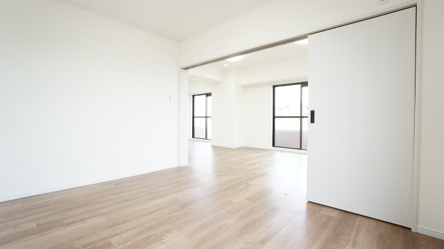 リフォーム中により施工事例です♪