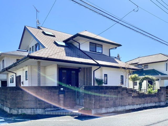 ■外観｜特徴のある個性的な住まいと美しい街並み、そして住みやすい環境を、ぜひ現地でご覧になりませんか。お気軽にお問合せください(^^)　　