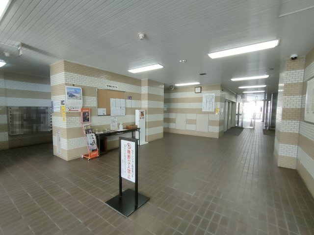 【エントランス】