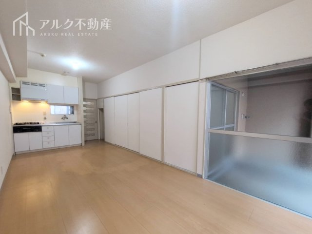 リビングダイニング