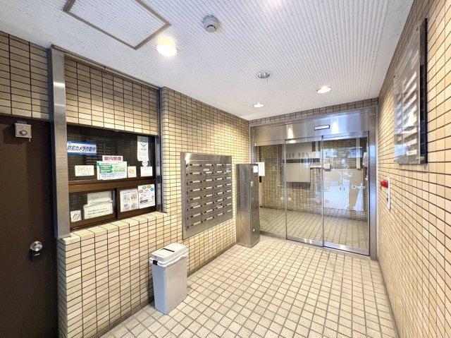 エントランスホール