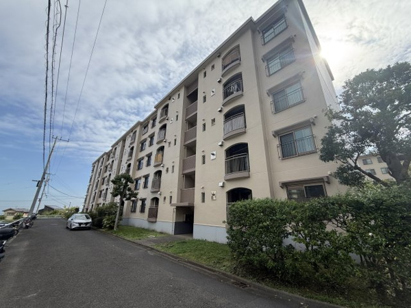 西武郊外マンション湘南鷹取台S棟の画像