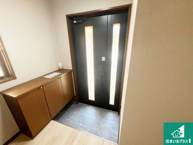シューズボックスにはたくさんの靴が収納できるので玄関周りはいつもスッキリ！