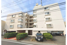 メガロン逗子の外観