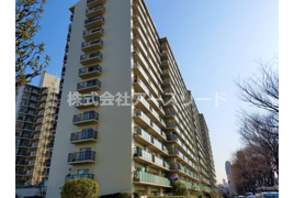 コスモシティ森林公園弐番館の外観