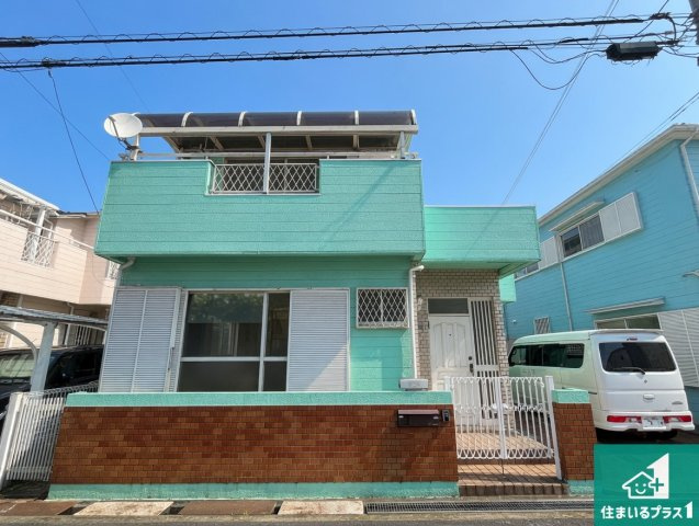 周辺は落ち着いた街並みの住宅地！子育てがしやすい住環境です！現地でしかわからない事もございます。是非一度ご覧ください。