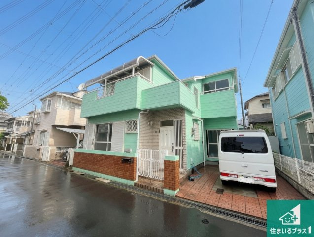 周辺は落ち着いた街並みの住宅地！子育てがしやすい住環境です！現地でしかわからない事もございます。是非一度ご覧ください。