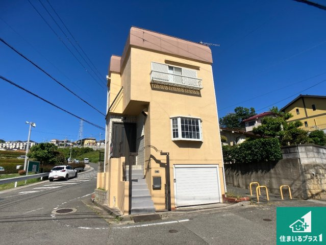周辺は落ち着いた街並みの住宅地！子育てがしやすい住環境です！気になることがありましたら、お気軽にお問い合わせください！
