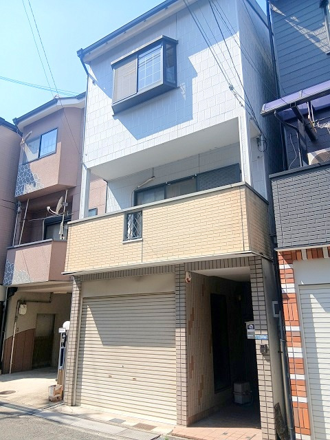 外観：327002760625