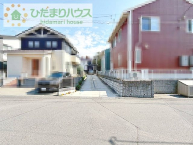ゴミ集積所は写真右手前にございます( ω )ノ
