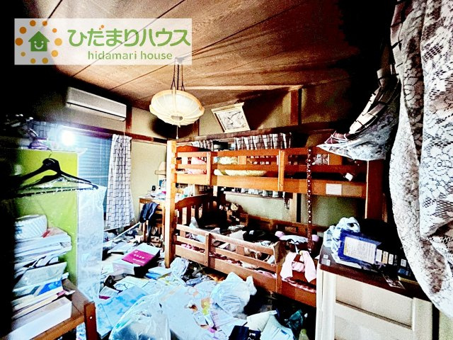 大きなベッドを置いても余裕の広さの主寝室♪