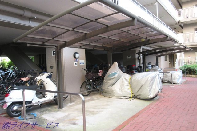 バイク置場