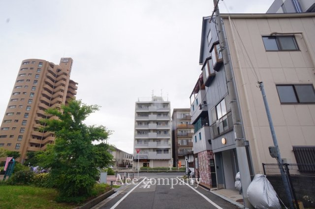 【前面道路：ゆったり幅員約6ｍ☆】すぐに大通りに出られます♪