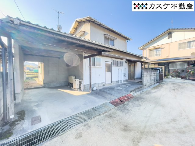 前面に建物がなくとても開放感のある住環境◎