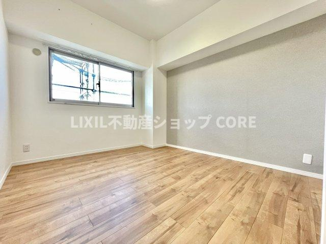 過ぎ行く時間をゆったりと感じることができる落ちついたプライベートルーム。　