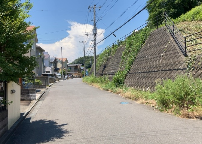 田園風景が味わえる土地に住みたい！海や山の見える自然豊かな土地に住みたい！などご要望に併せて当社営業がご提案させて頂きます。当社が抱えている数ある物件の中からお客様が納得する1件を一緒に探しましょう！